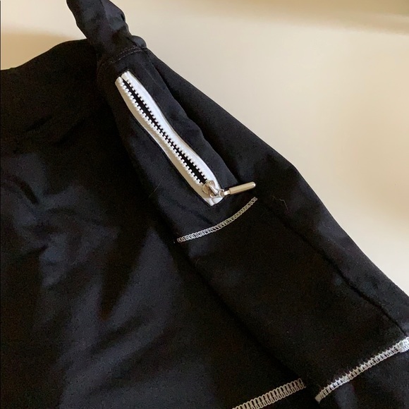 Fila sport skirt - Picture 2 of 4